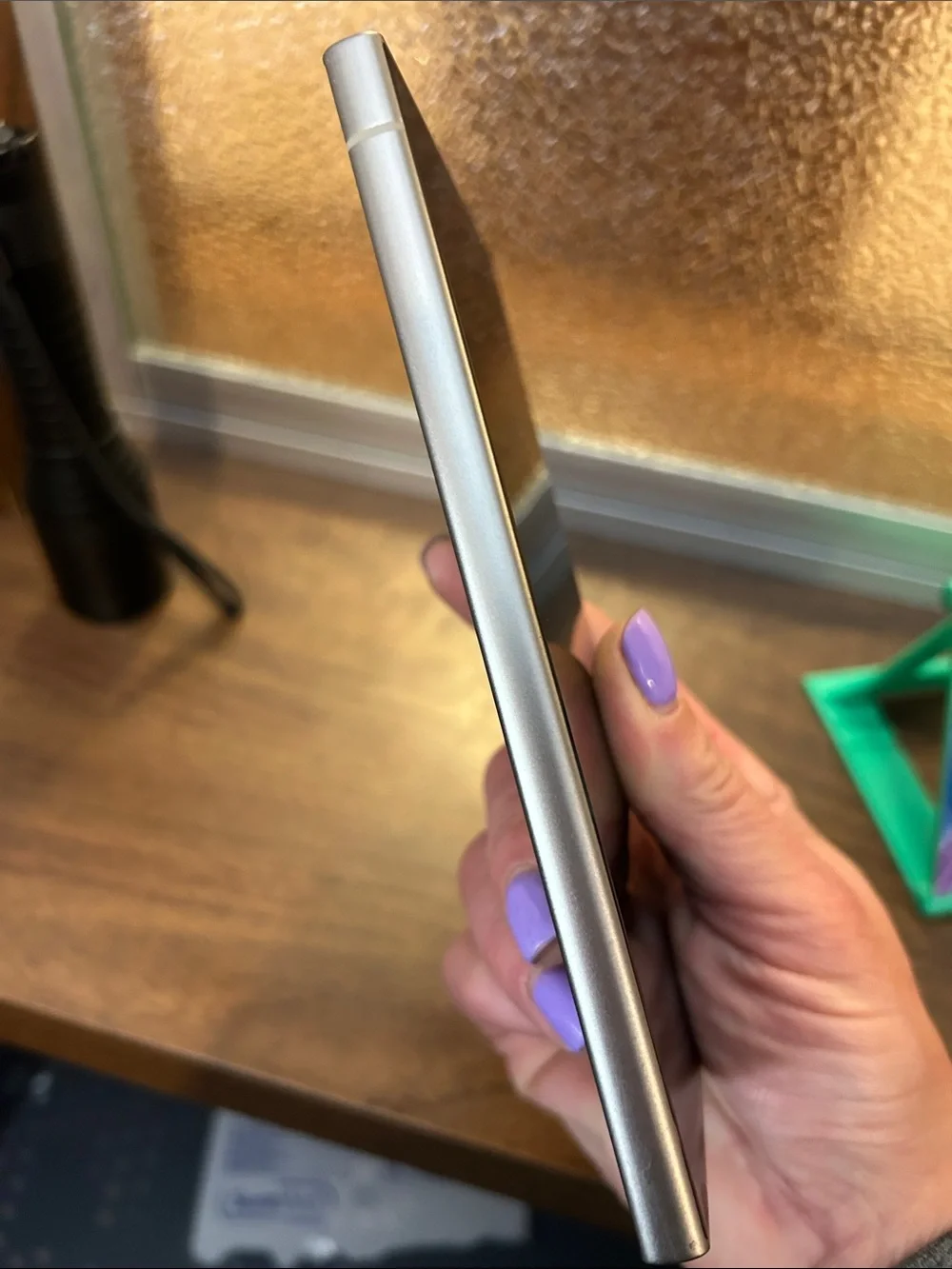 Samsung Galaxy S24 Ultra in Silver Metallic with Silver S Pen